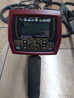 Detektor kovu Whites Coin Pro - 5