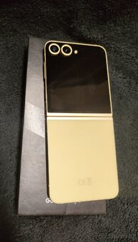 Samsung Galaxy Z Flip 6 5G - 5