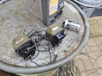 Radiostanice R-105 - 5