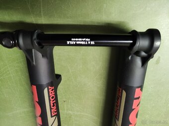 Fox Factory 34, 130mm, Nová, kashima, vidlice, grip 2 - 5