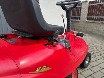 Sekací traktůrek Rider XE70 – Malý obr na velkou zahradu - 5