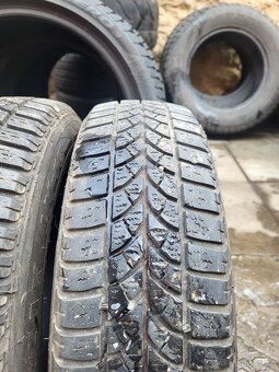 145/70 R12 Bridgestone Blizzak - 5