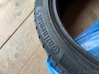 Continental winter contact 215/45/18 - 5