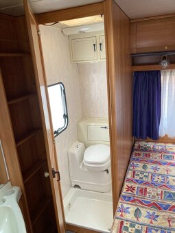 WILK Stern, karavan pro 4 osoby, WC, kuchyně, stan - 5