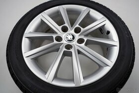 Škoda Octavia  - Originání 17" alu kola - Zimní pneu - 5