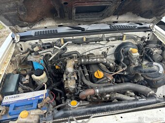Nissan navara - 5
