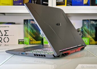 Herní notebook ACER NITRO | i7-11800H | RTX 3070 8GB | 16GB - 5