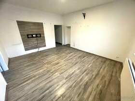 Prodej rodinného domu 190 m², pozemek 313 m² + SKLADY 11 - 5