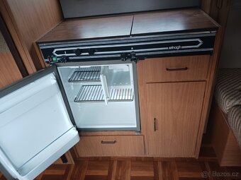 Obytný přívěs, karavan s TP - 5