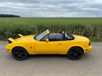 Mazda MX-5 NA Miata 1,6 90PS Sunracer rok 1995 - 5