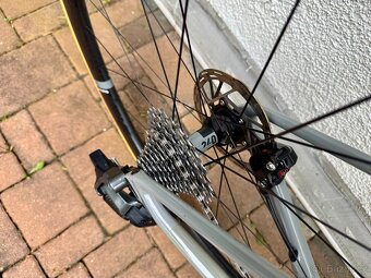 CANYON ULTIMATE CF SL7 - 5