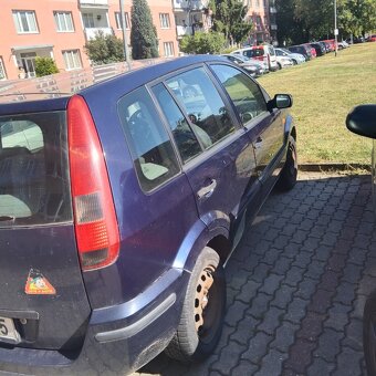 prodám Ford Fusion 1,4benzin 2003,140tis.najeto, STK 05/26 - 5