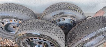 Sada zimních pneu GoodYear na plechových discích 15' - 5