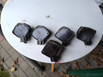 Staré vypinače otočné, bakelit, 5ks,starý vypínač - 5