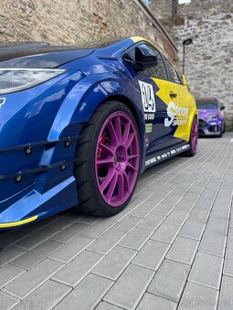 Honda Civic type-R fk2 - 5