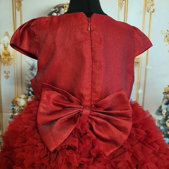 Dětské slavnostní šaty v červené barvě - 5