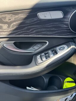 GLC 4 matic coupe 250 D - 5