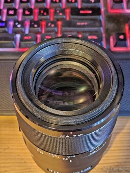 Sony 90mm 2.8 Macro - 5