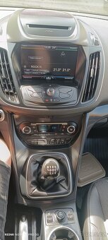 Prodám FORD Kuga Titanium 2,0TDSCI 110kW, 6/2016, super stav - 5