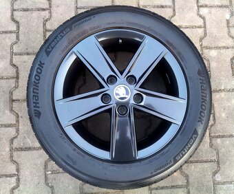 Alu kola originál Škoda Octavia III 5x112 R16 Star - 5