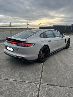 PORSCHE PANAMERA GTS SPORT DESIGN 2022 - 5