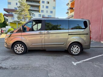 Ford Tourneo Custom - 5
