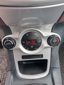 FORD FIESTA 2009 1.25i 5-dv. 60kw - 5