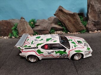 Prodám nový model 1:18 BMW M1 procar 1000km Nurburgring - 5