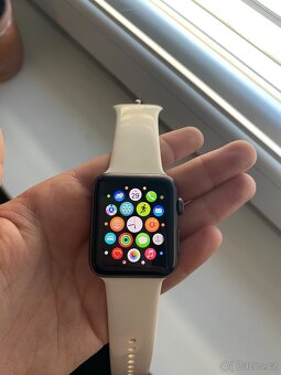 Apple Watch Series 3 42mm - 5