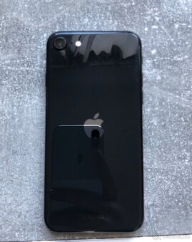 Prodám iPhone - 5