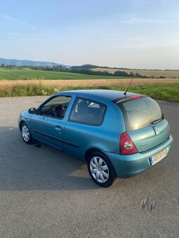 RENAULT CLIO - 5