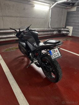Yamaha yzf r125 - 5