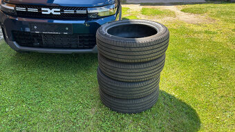 NOVÁ SADA MICHELIN e-PRYMACY 205/55 R19 97H - 5