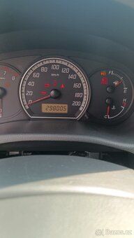 Prodám Suzuki Swift - 5