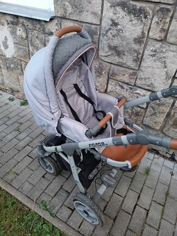 Prodám kočárek TROJKOBINACI. - 5