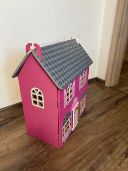 Domeček pro panenky - 5