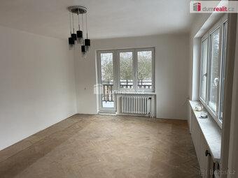 Prodej vícegeneračního rodinného domu o dispozici 5+1 v Doln - 5