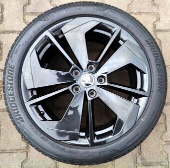Disky originální Škoda Octavia IV 5x112 R18 Comet - 5