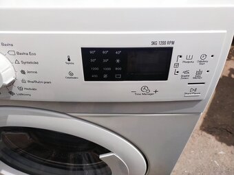 Prodám plně funkční dig.Slim pračku zn. ELECTROLUX--DOVEZU- - 5