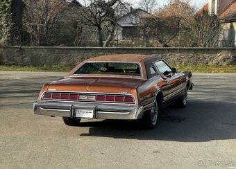 Ford Thunderbird - 5