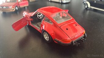 Modely Bburago 1:24 - 5
