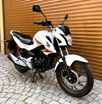 Honda CB 125F - 5