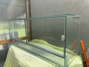 Terárium 120x40x50 s vybavením - 5