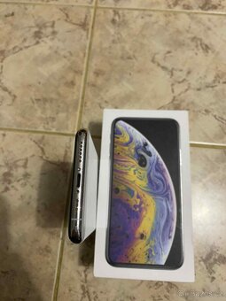 📱 iPhone XS 512 GB – StĹ™ĂbrnĂ˝ - 5