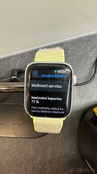 Apple Watch Series 4 44mm Silver – Kompletní balení - 5