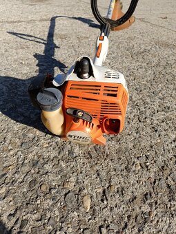 Prodám křovinořez zn. Stihl FS 38, nefunkční - 5
