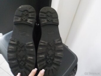 Tommy Hilfiger kožene robusni zimni boty vel 39 - 5