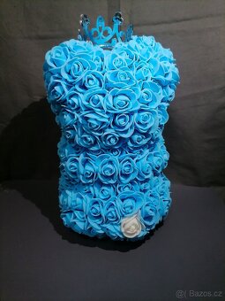 Medvídek z pěnových růží - Modrý - Svítící - 5