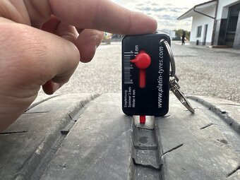 Michelin PilotSport 4S 295/35 R21 - 5