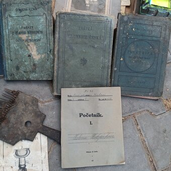 Věci že stodoly - 5